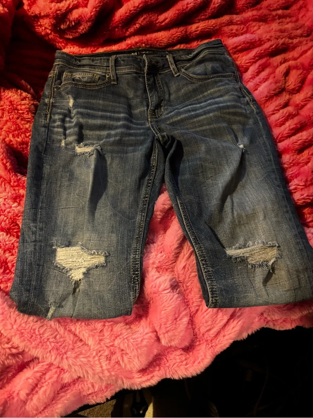 BKE Men's Straight Jeans in Dark Blue with Distressed Knees - Picture 2 of 6